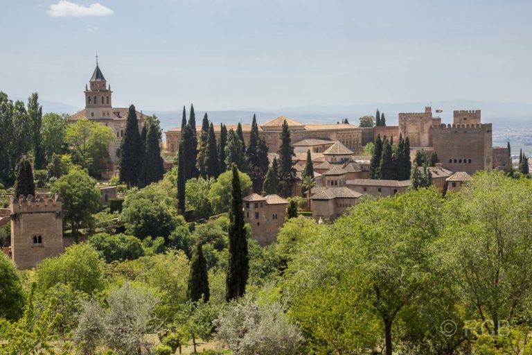 Granada, Gesamtansicht der Alhambra