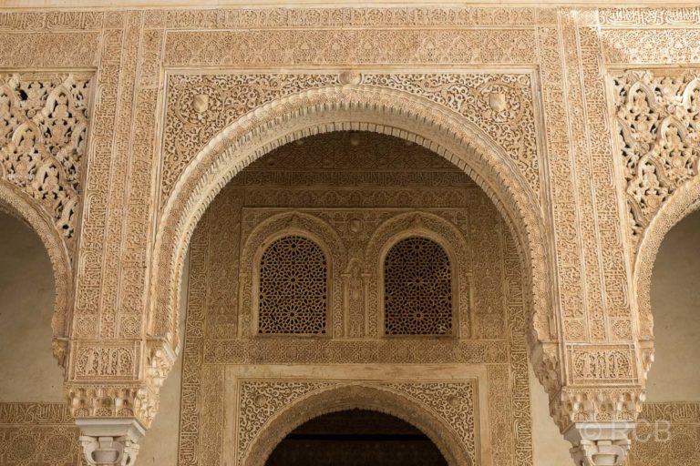 Eingang zum Goldenen Zimmer (Cuarto Dorado), Alhambra, Granada