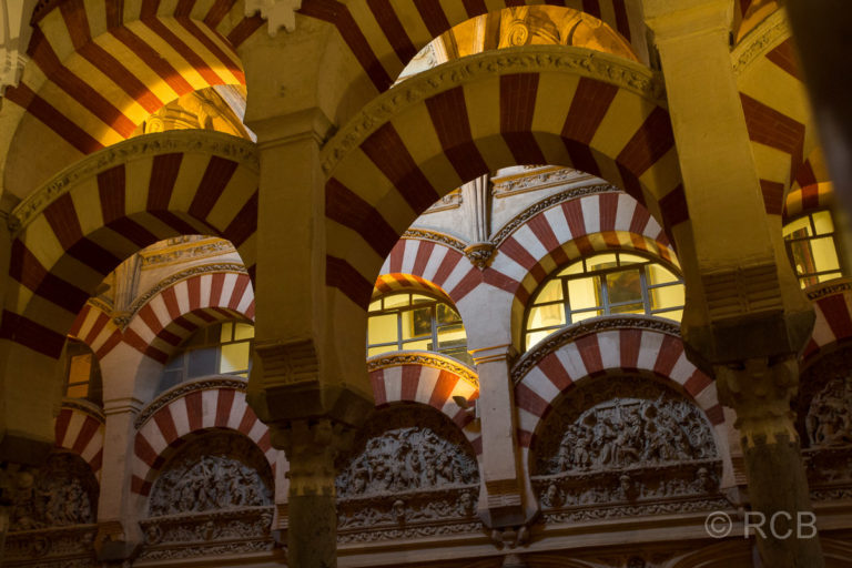 Córdoba, Bögen im neueren Teil der Mezquita