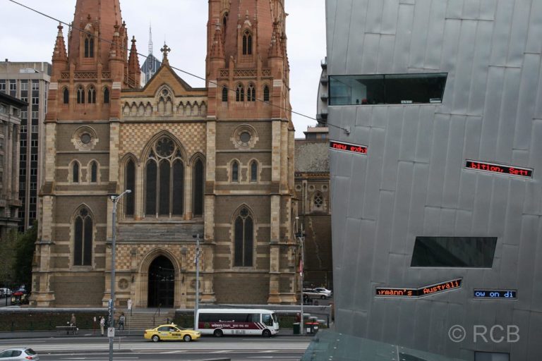 Melbourne, Federation Square und St. Paul's Cathedral