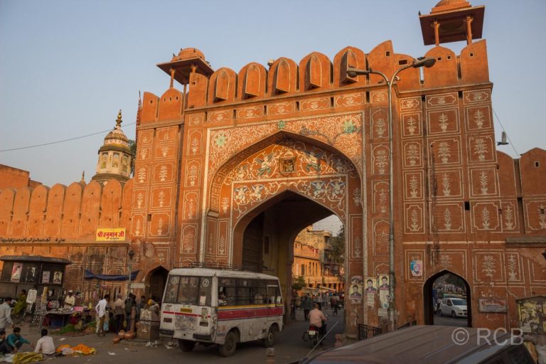 Eingangstor zur Altstadt von Jaipur