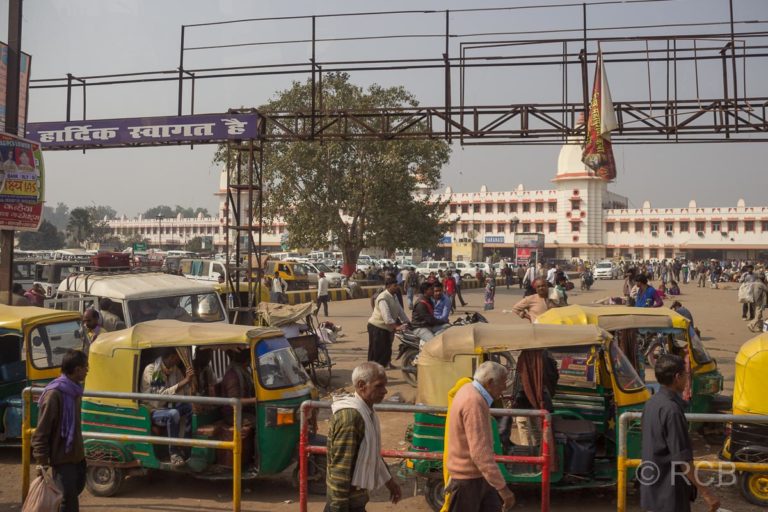 Varanasi, Bahnhof