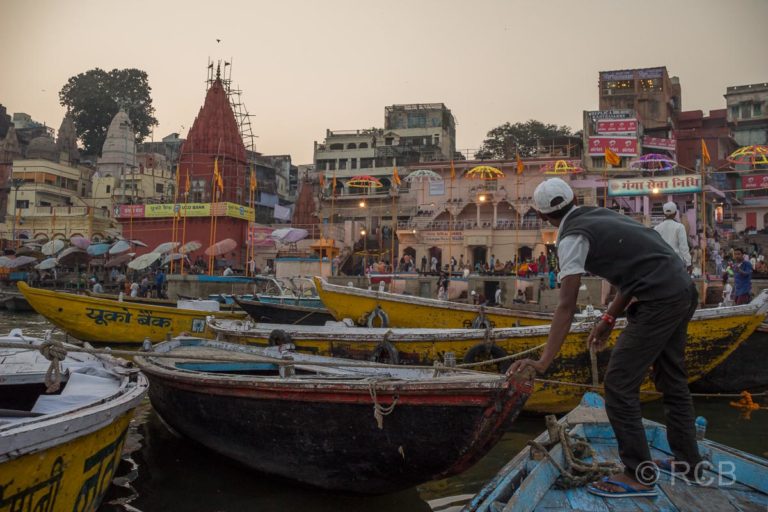 Varanasi, Boote am Dasaswamedh-Ghat