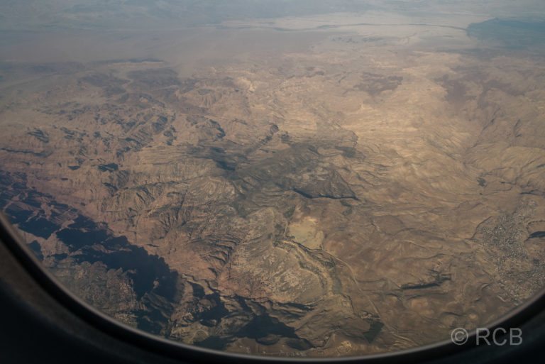 Blick aus dem Flugzeug auf das Dana-Naturreservat