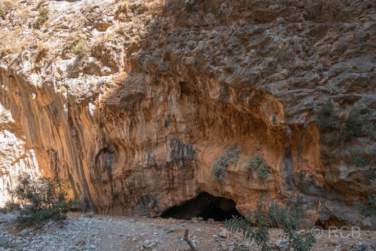 Höhle in der Aradhena-Schlucht