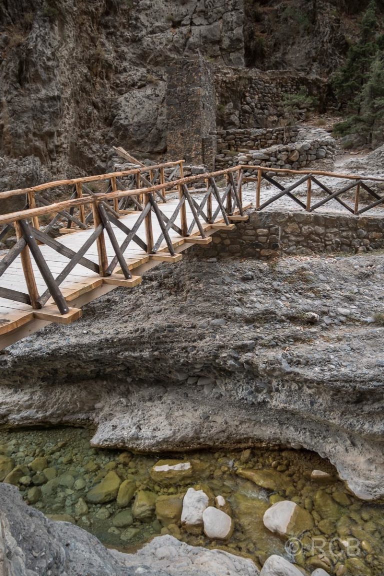 Brücke in der Samaria-Schlucht