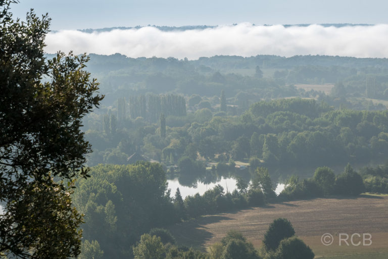Morgennebel über der Dordogne