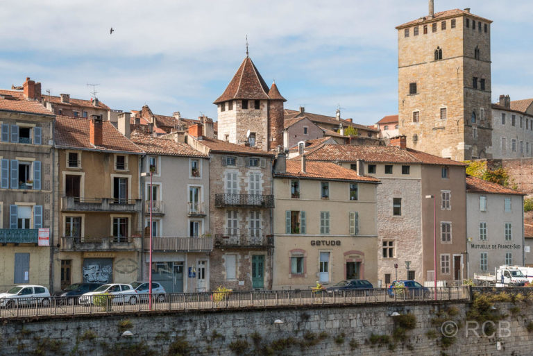 Cahors, Altstadt mit Tour du Collège Pélegry und Tour du Château du Roi