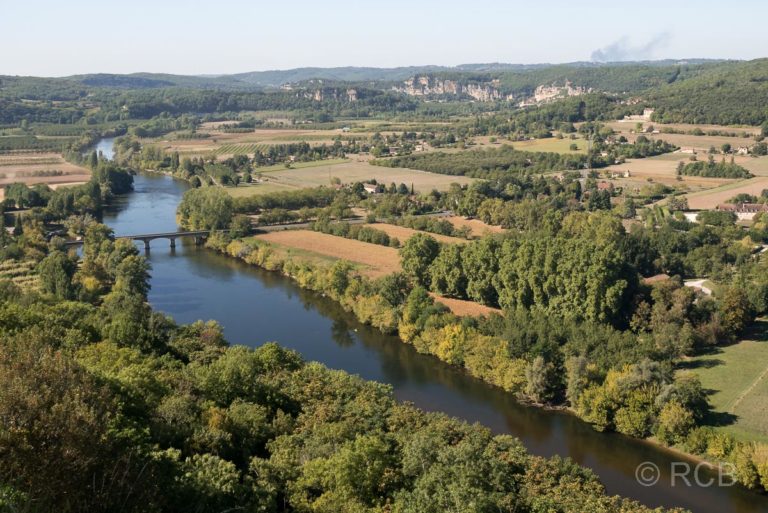 Blick von Domme auf die Dordogne gen Westen