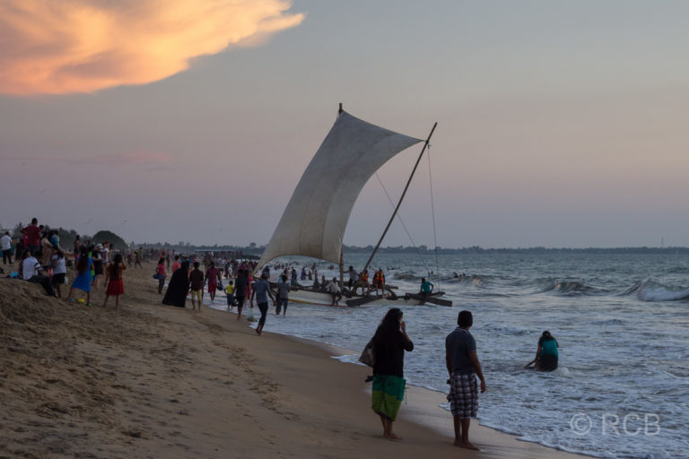 am Strand von Negombo