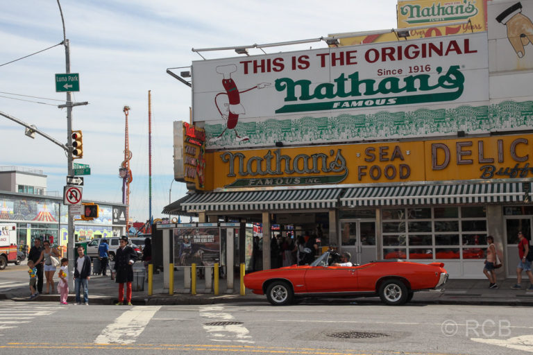 Nathan's Hot Dog-Imbiss, Coney Island