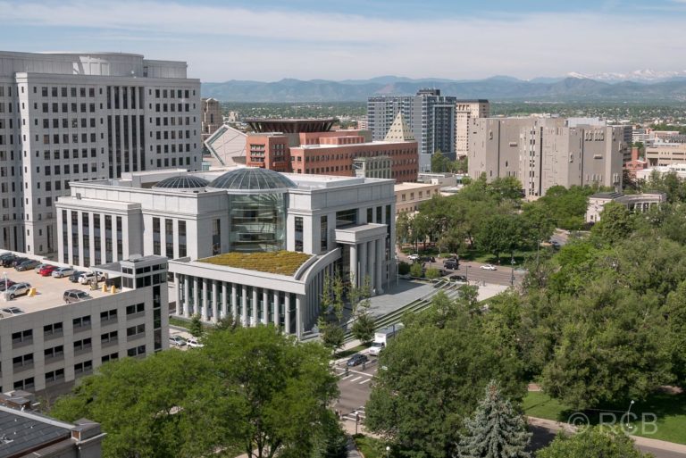 Blick vom Capitol zum Denver Justice Center