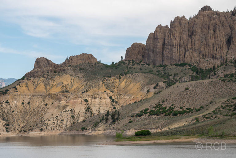 Felsformationen "Pinnacles" am Blue Mesa Reservoir
