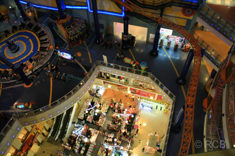 Indoor-Vergnügungspark im Berjaya Times Square Einkaufszentrum
