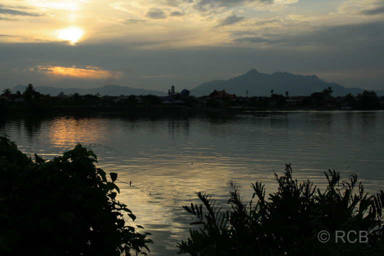 Sonnenuntergang an der Waterfront von Kuching