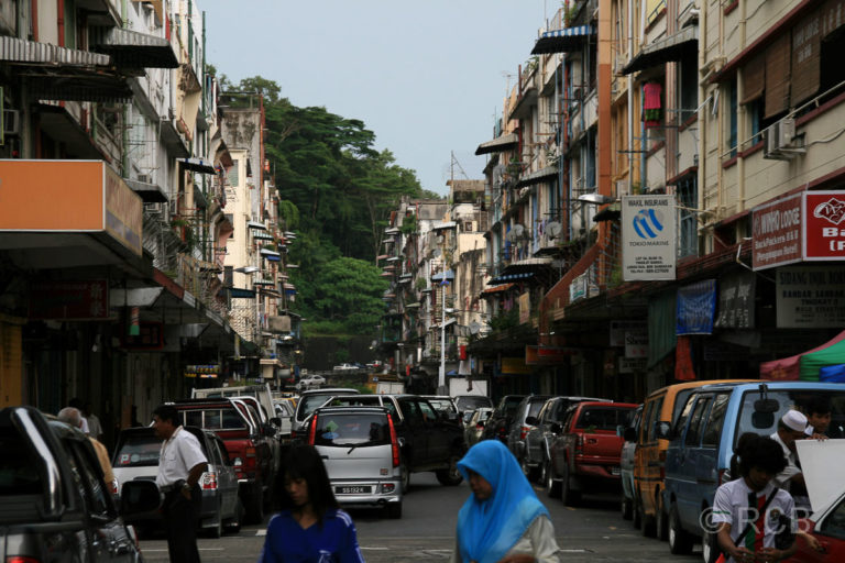 Straßenszene in Sandakan