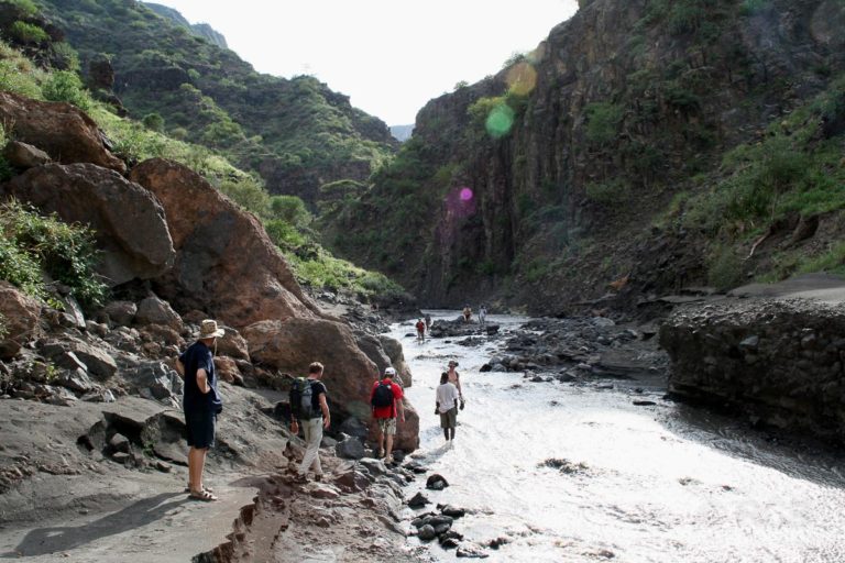 Wanderung zum Wasserfall bei Ngare Sero