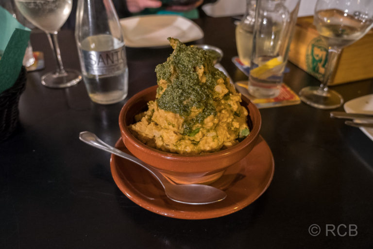 Gofio-Suppe im Restaurant "La Chalana"