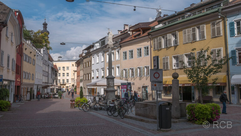 Bruneck, Marienplatz in Oberragen