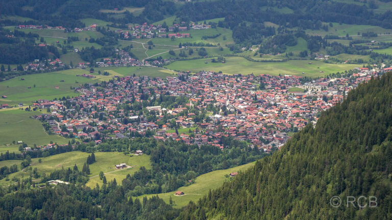 Blick auf Oberstdorf vom Hahnenköpfle aus