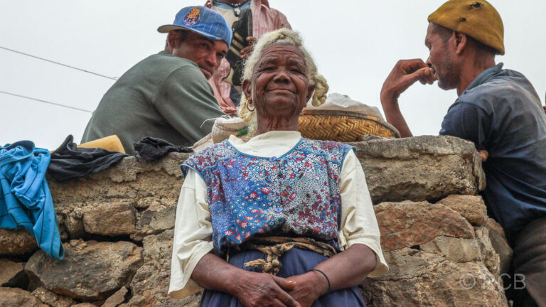 alte Frau auf Santo Antão