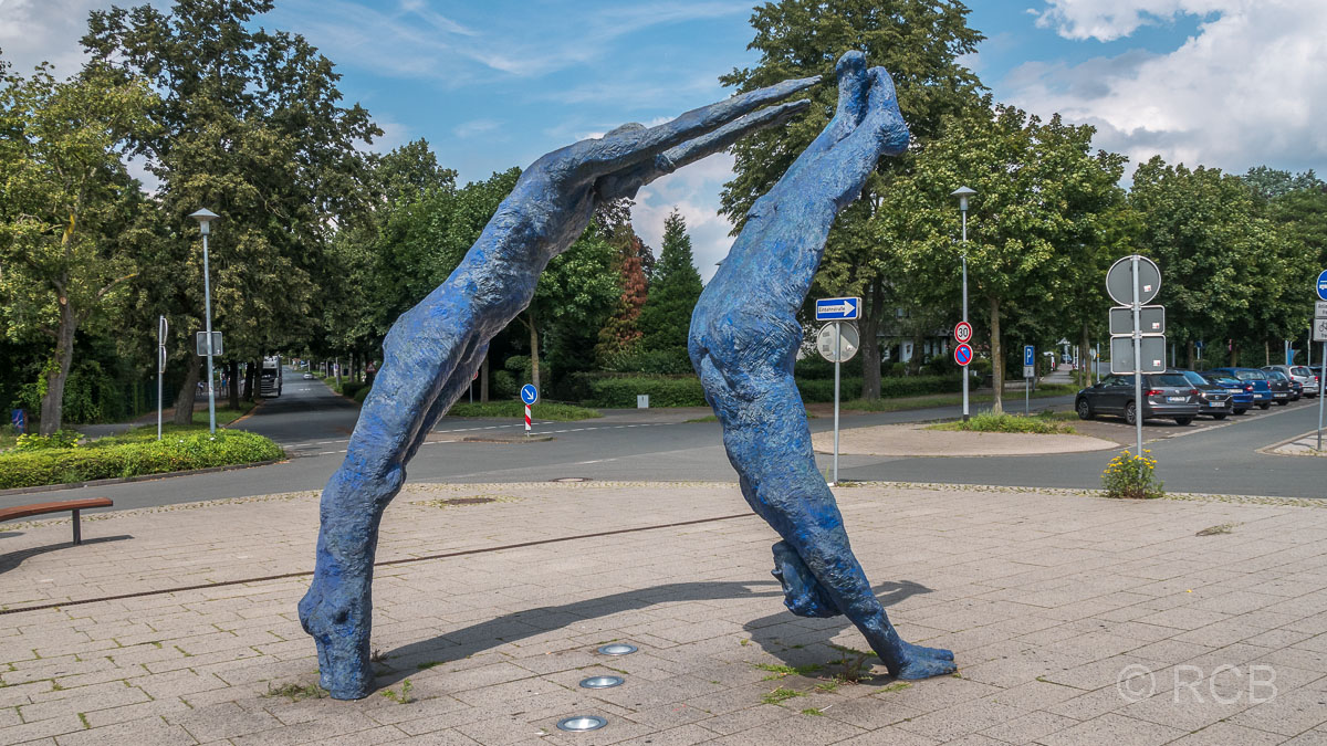 Skulptur "Die Taucher" vor dem Bahnhof in Haltern