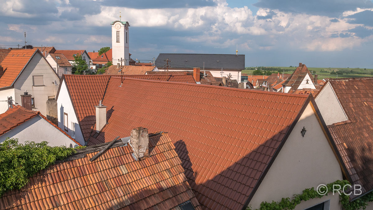 Ausblick über die Dächer von Eschbach