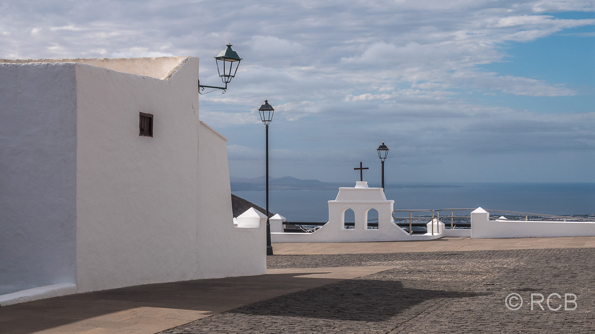 Blick vom Balcón de Femés bis nach Fuerteventura