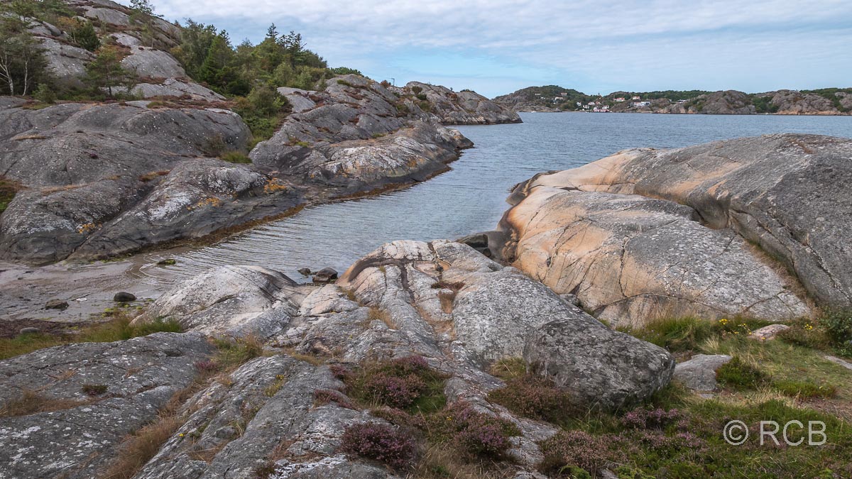 Meerenge zwischen Stora Dyrön und der großen Nachbarinsel Tjörn