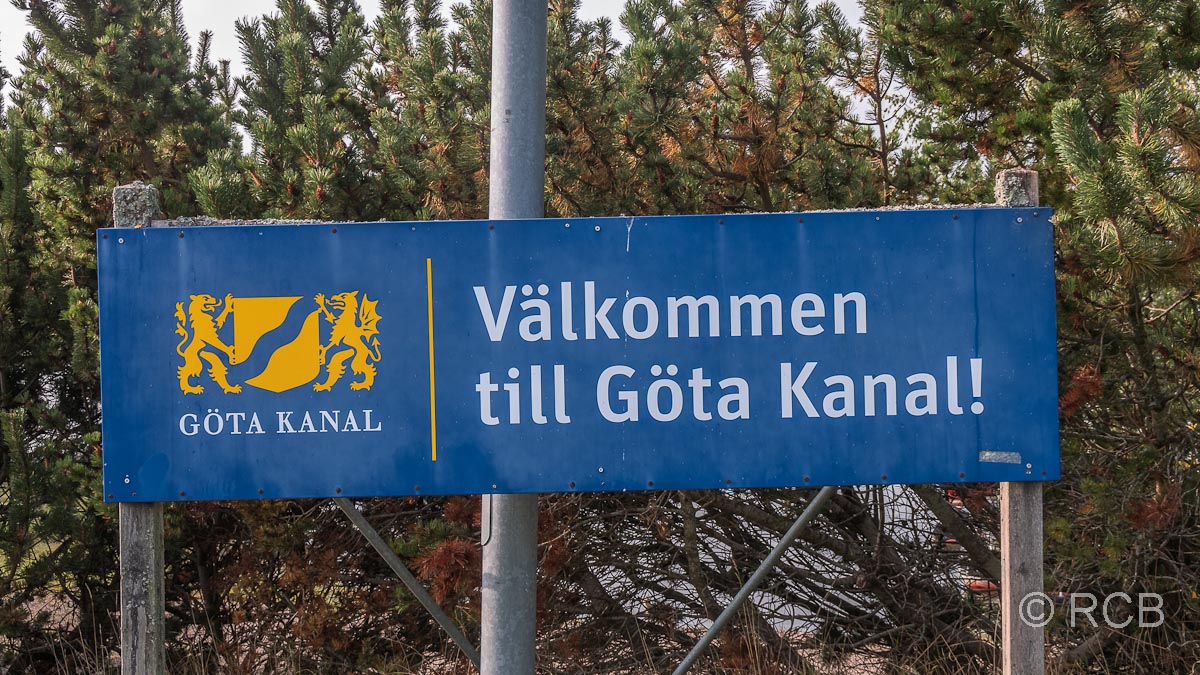 Schild "Willkommen am Götakanal!"