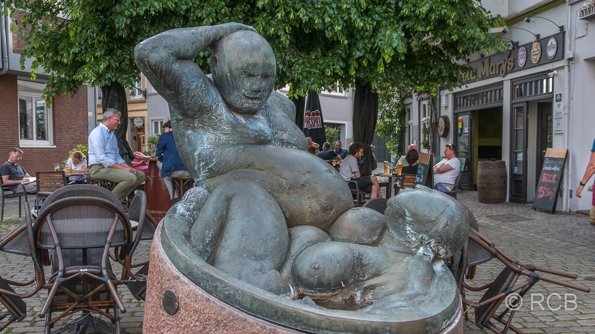 Skulptur "Beim Bade" im Schnoorviertel