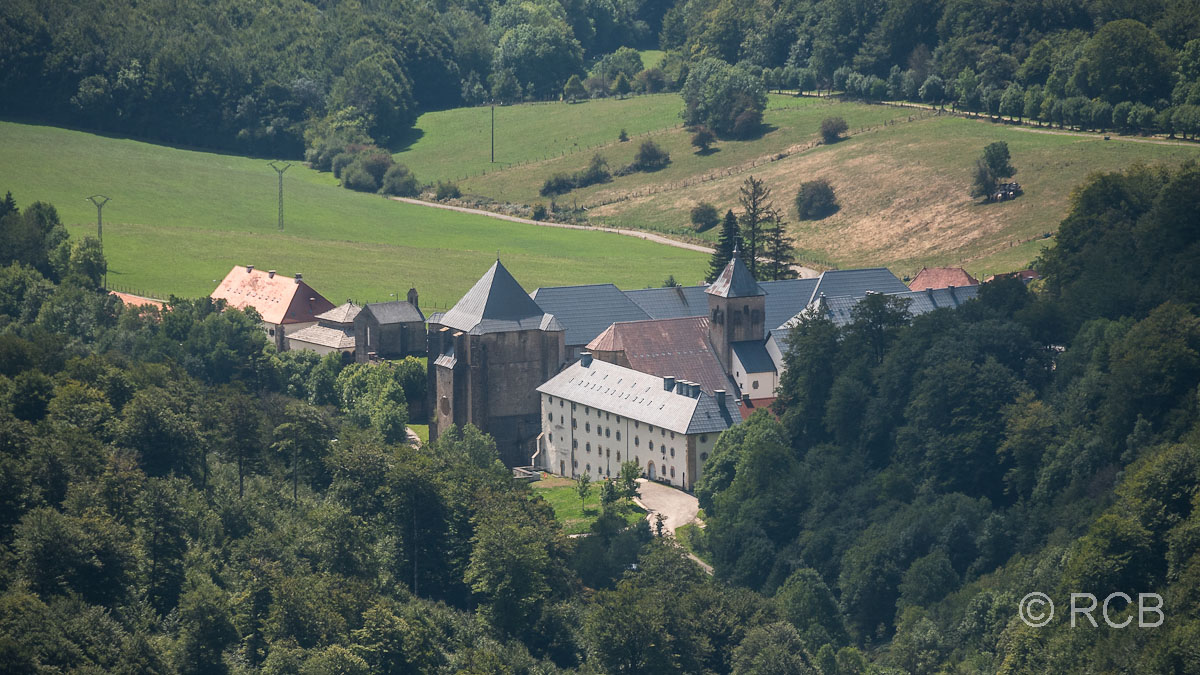 Blick auf das Kloster Roncesvalles