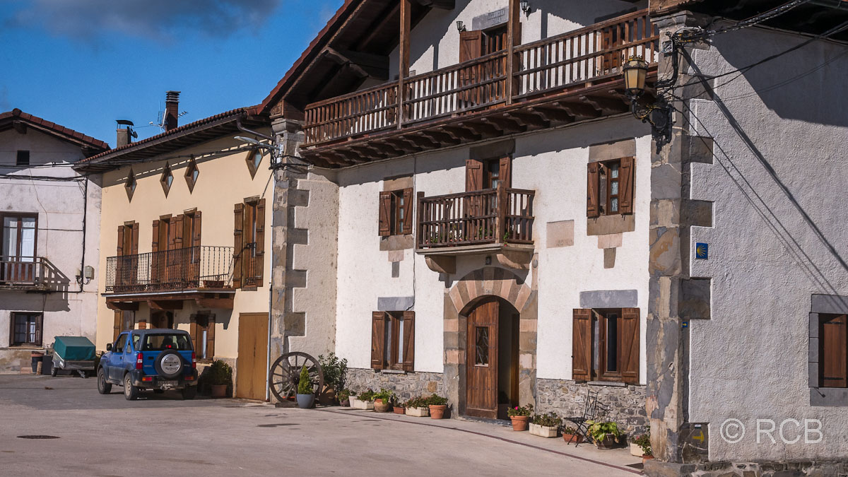 typisches, baskisches Haus
