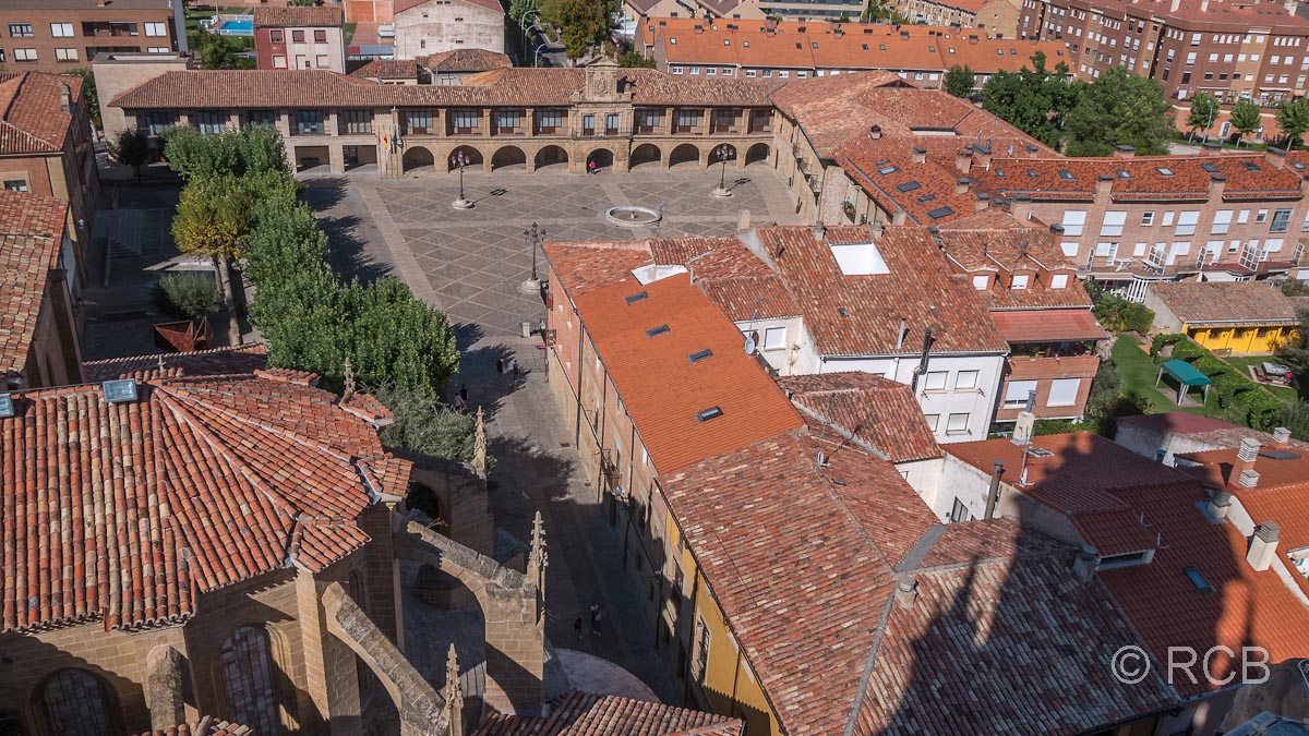 Santo Domingo de la Calzada, Ausblick vom Glockenturm der Kathedrale
