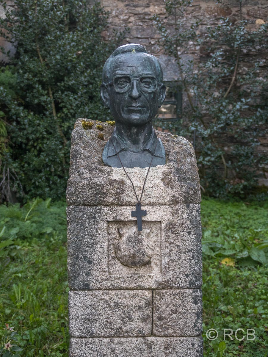 O Cebreiro, Denkmal für Elías Valiña Sampedro, den "Wiederentdecker" des Jakobswegs