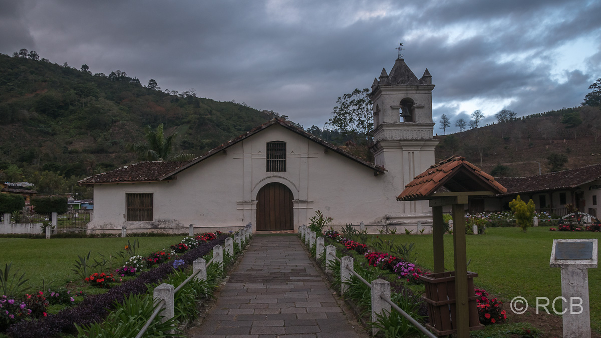 Orosi, eine der ältesten Kolonialkirchen Costa Ricas