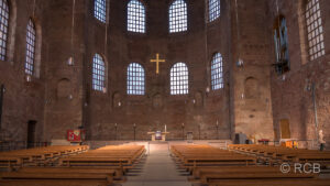 Kirchenschiff der Konstantinbasilika