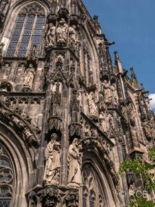 gotische Dekoration am Aachener Dom