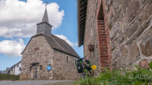 Kapelle mit Fahrrad